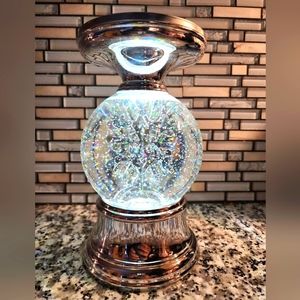 Bath & Body Works snowflake water globe candle holder